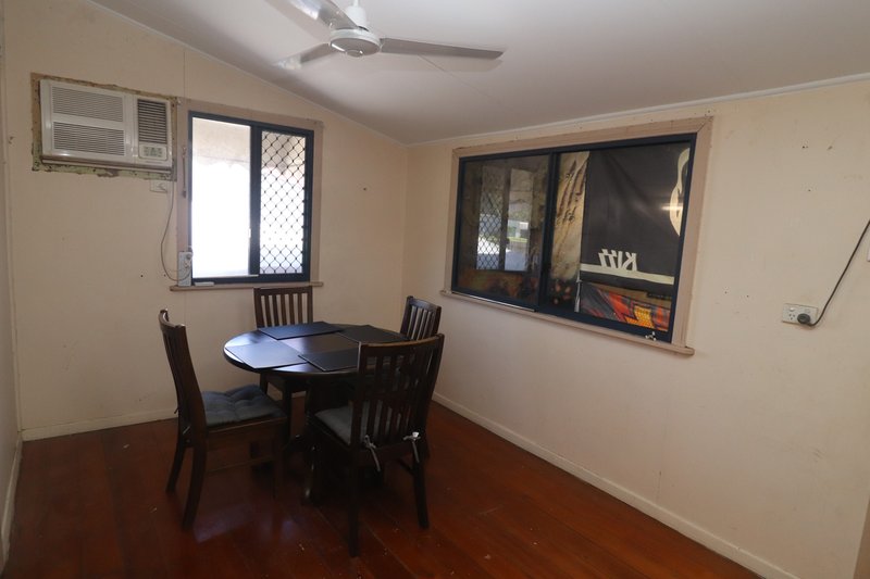 Photo - 60 Macrossan St , Halifax QLD 4850 - Image 4