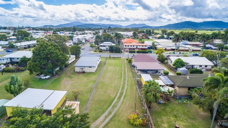 Photo - 60 Marathon Street, Proserpine QLD 4800 - Image 4