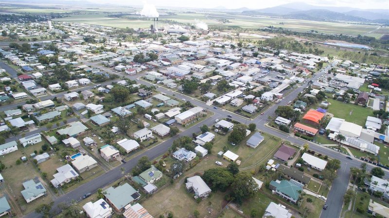 Photo - 60 Marathon Street, Proserpine QLD 4800 - Image 13