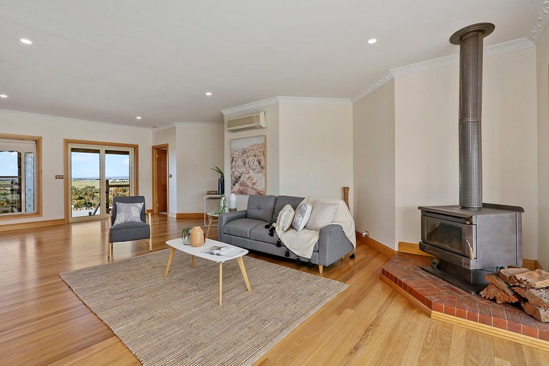 Photo - 60 Mcneill Court, Lara VIC 3212 - Image 16