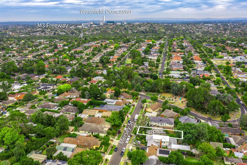 Photo - 60 Mersey Street, Box Hill North VIC 3129 - Image 2