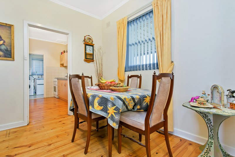 Photo - 60 Minns Street East , Seaton SA 5023 - Image 3