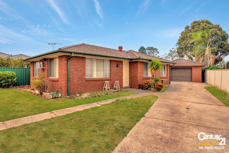 60 Mulligan Street, Bossley Park NSW 2176