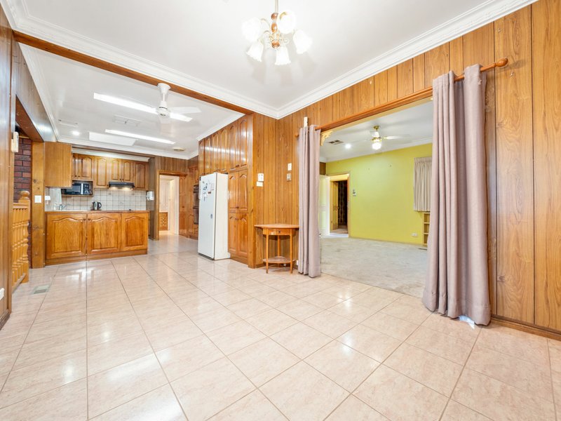 Photo - 60 Myrtle Street, Springvale South VIC 3172 - Image 3