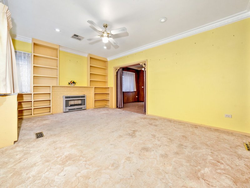 Photo - 60 Myrtle Street, Springvale South VIC 3172 - Image 10