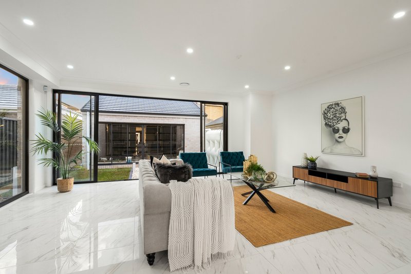 Photo - 60 Nabthorpe Parade, Schofields NSW 2762 - Image 5