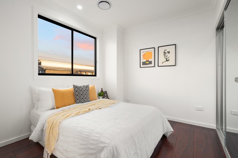 Photo - 60 Nabthorpe Parade, Schofields NSW 2762 - Image 12
