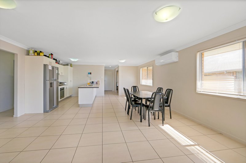 Photo - 60 Neville Drive, Branyan QLD 4670 - Image 6