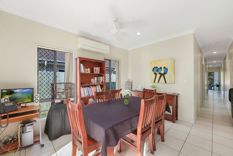 Photo - 60 Nicklaus Parade, North Lakes QLD 4509 - Image 10