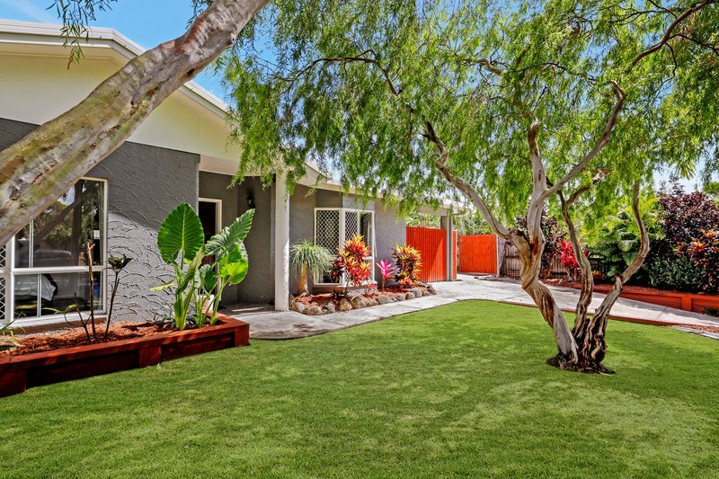 Photo - 60 Nova Street, Kewarra Beach QLD 4879 - Image 1
