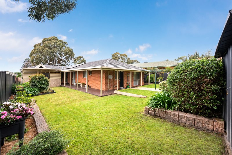 Photo - 60 Olive Grove, Sunbury VIC 3429 - Image 8