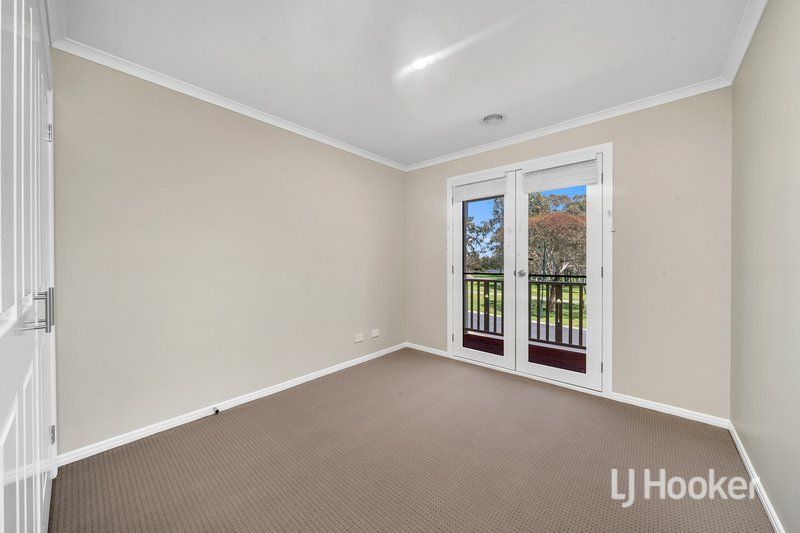 Photo - 60 Paterson Drive, Lynbrook VIC 3975 - Image 9