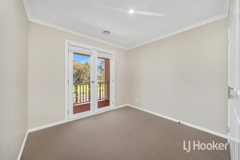 Photo - 60 Paterson Drive, Lynbrook VIC 3975 - Image 10