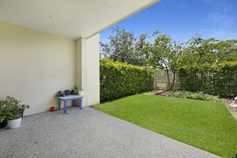 Photo - 60 Peninsula Drive, Robina QLD 4226 - Image 7