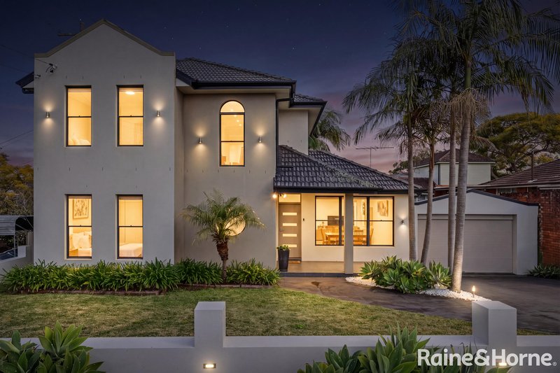 Photo - 60 Pindari Road, Peakhurst Heights NSW 2210 - Image 2