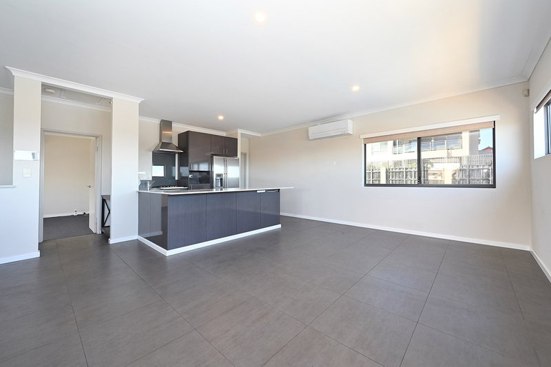 Photo - 60 Quinns Road, Mindarie WA 6030 - Image 17