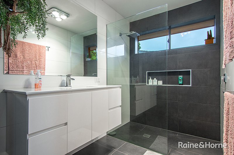 Photo - 60 Rees Road, Sunbury VIC 3429 - Image 10