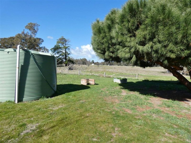 Photo - 60 Riverside Road, Dimboola VIC 3414 - Image 12