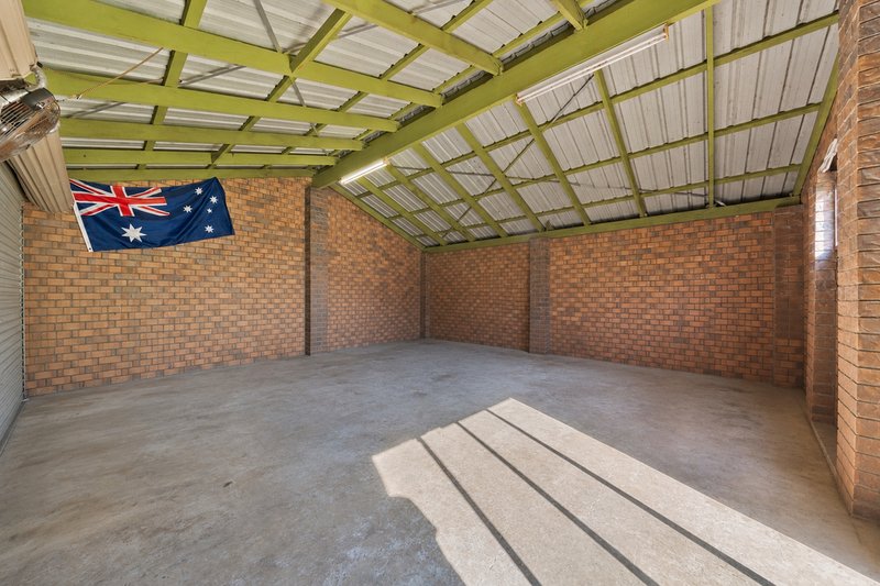 Photo - 60 Roselea Street, Shailer Park QLD 4128 - Image 12