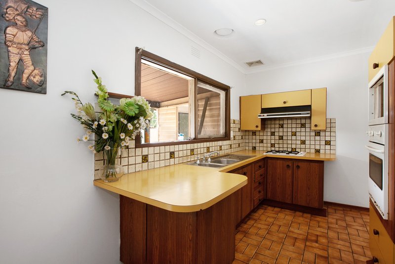 Photo - 60 Scott Grove, Kingsbury VIC 3083 - Image 2