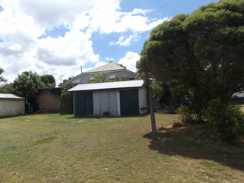 Photo - 60 Scott Street, Wondai QLD 4606 - Image 12