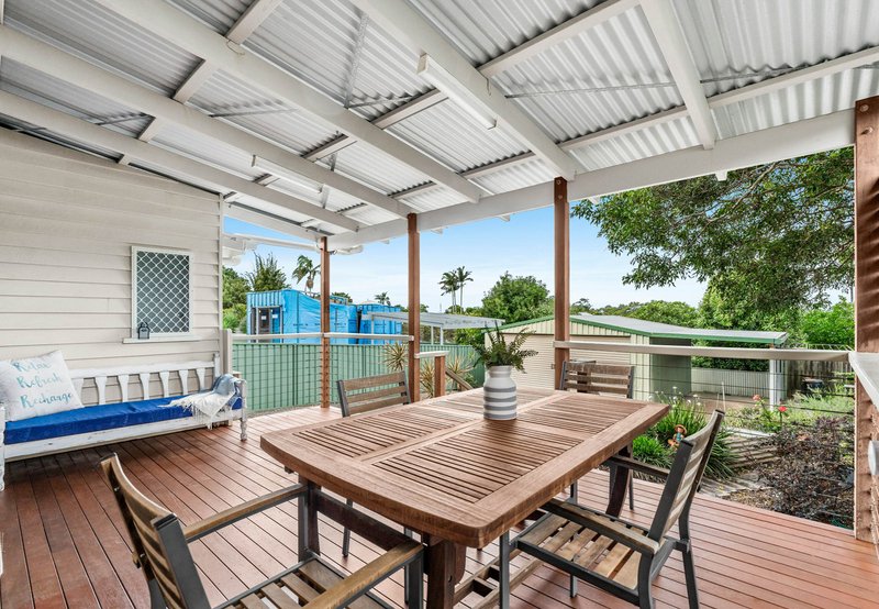 Photo - 60 Sibley Road, Wynnum West QLD 4178 - Image 8