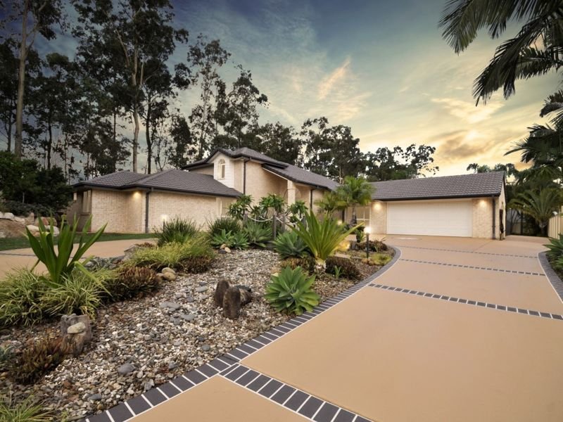 60 Snow Wood Drive, Eatons Hill QLD 4037