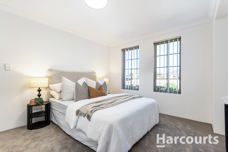 Photo - 60 Somerly Drive, Clarkson WA 6030 - Image 7