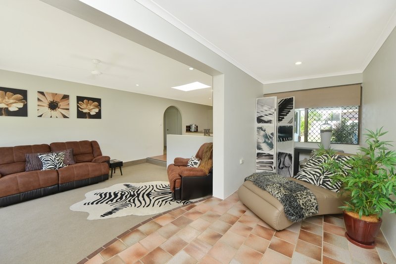 Photo - 60 Survey Street, Smithfield QLD 4878 - Image 2