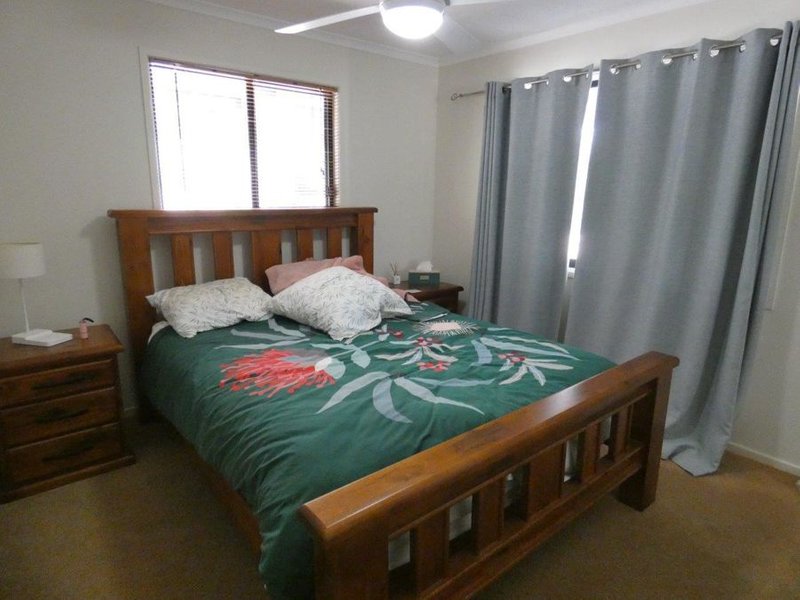 Photo - 60 Taunton Road, Euleilah QLD 4674 - Image 14