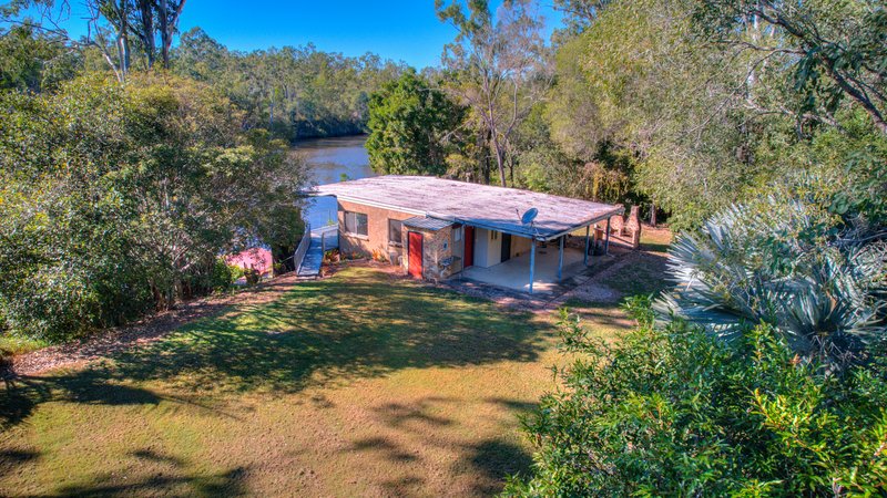 Photo - 60 Taunton Road, Euleilah QLD 4674 - Image 9