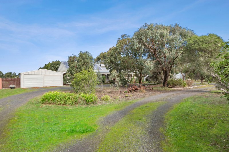 Photo - 60 Thornton Road, Lara VIC 3212 - Image 11