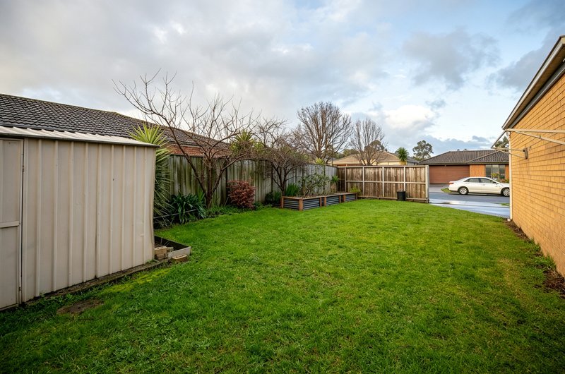 Photo - 60 Thunderbolt Drive, Cranbourne East VIC 3977 - Image 22