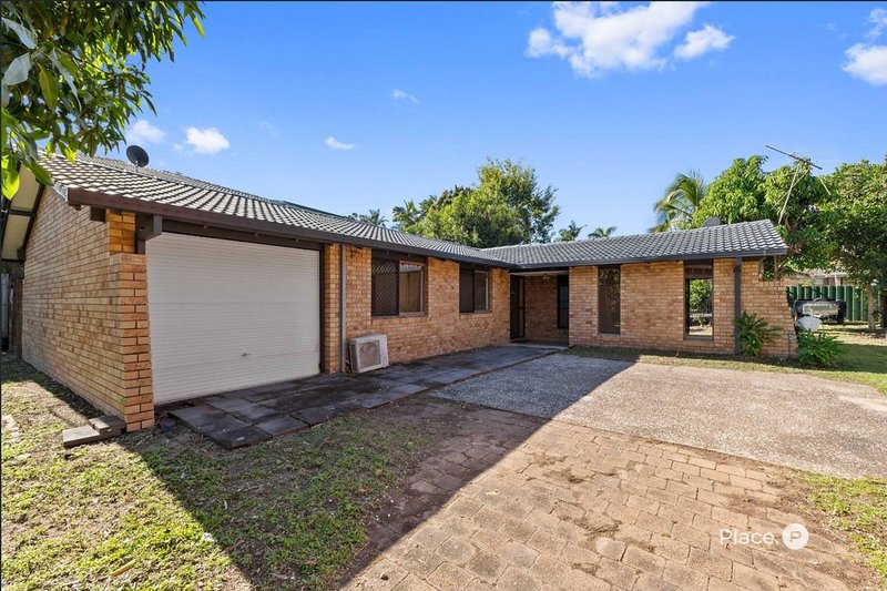 Photo - 60 Tristan Street, Carindale QLD 4152 - Image 2