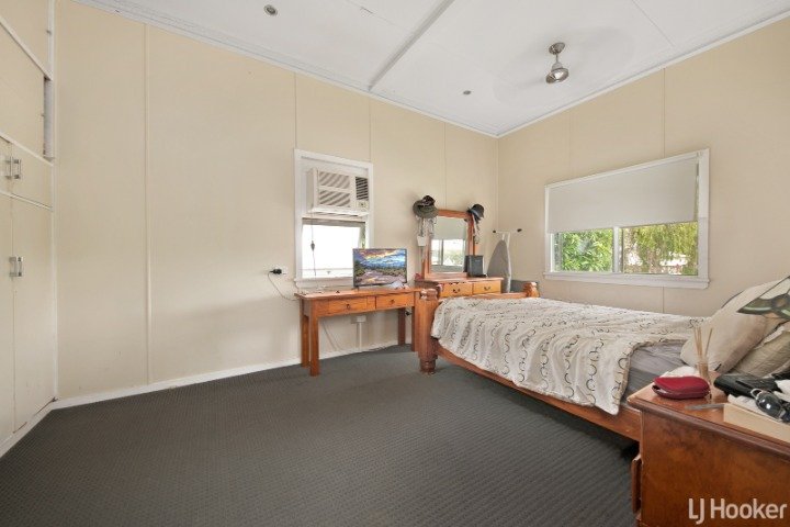 Photo - 60 Upper Dawson Road, Allenstown QLD 4700 - Image 8