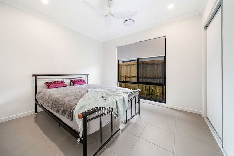 Photo - 60 Valley Crescent, Palmview QLD 4553 - Image 11