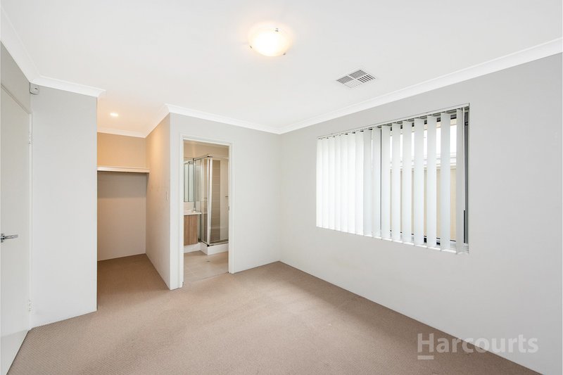 Photo - 60 Vignerons Loop, Hocking WA 6065 - Image 9