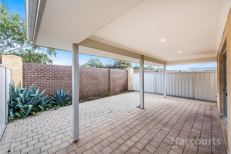 Photo - 60 Vignerons Loop, Hocking WA 6065 - Image 25