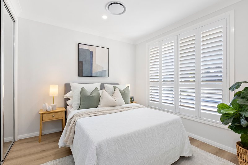Photo - 60 Wall Park Avenue, Seven Hills NSW 2147 - Image 11