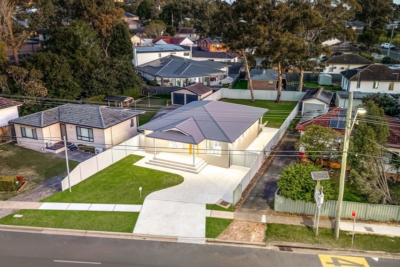 Photo - 60 Wall Park Avenue, Seven Hills NSW 2147 - Image 16