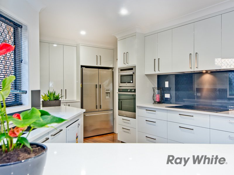 Photo - 60 Warrimoo Street, Bracken Ridge QLD 4017 - Image 2