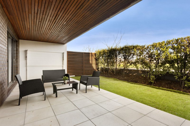 Photo - 60 Waverley Park Drive, Mulgrave VIC 3170 - Image 9