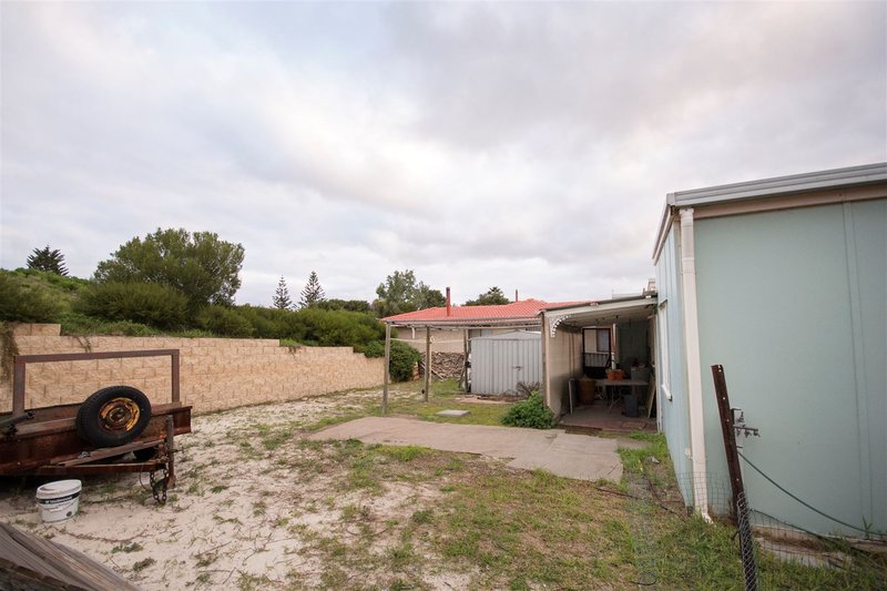 Photo - 60 Westmacott St , Castletown WA 6450 - Image 7