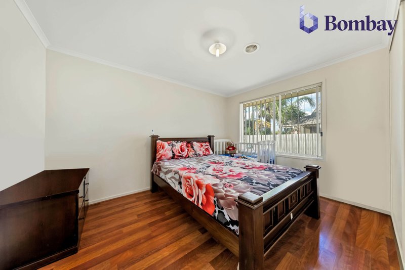 Photo - 60 Willmott Drive, Craigieburn VIC 3064 - Image 5