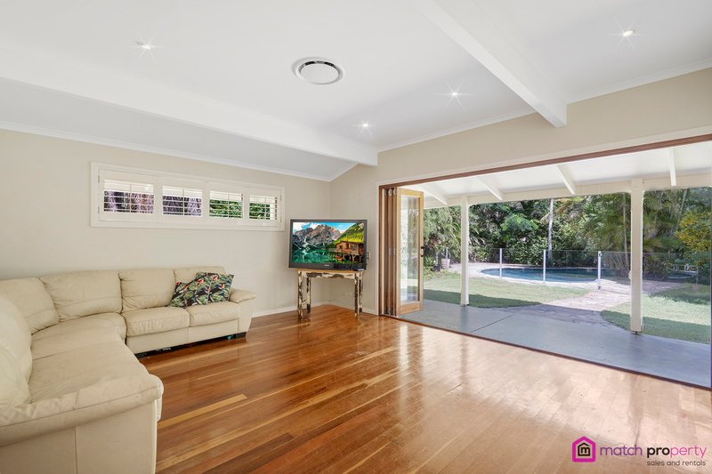 Photo - 60 Willunga Street, Brookfield QLD 4069 - Image 10