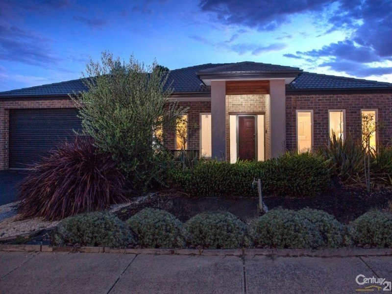 60 Windermere Boulevard , Pakenham VIC 3810