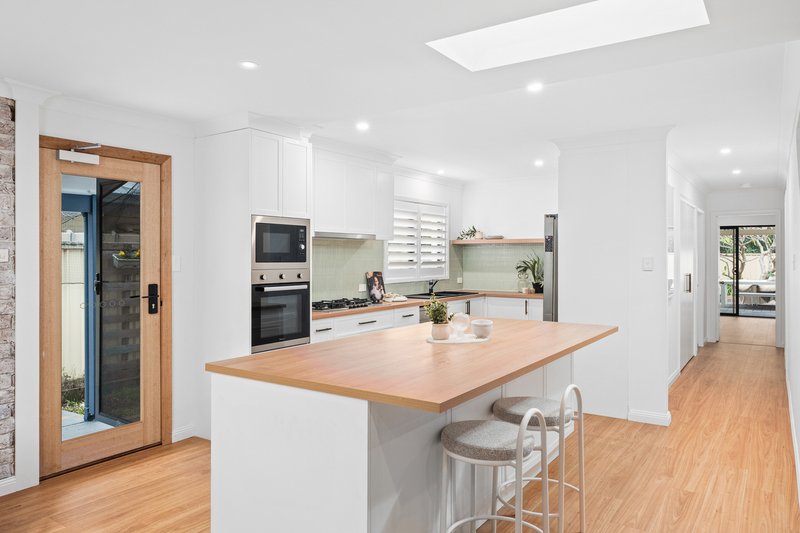 Photo - 60 Windsor Road, Wamberal NSW 2260 - Image 7