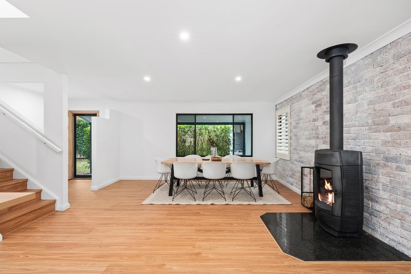 Photo - 60 Windsor Road, Wamberal NSW 2260 - Image 9