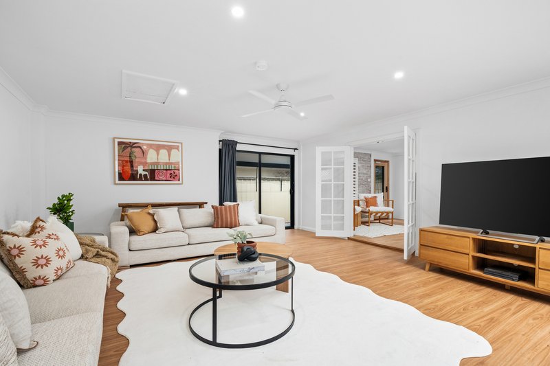 Photo - 60 Windsor Road, Wamberal NSW 2260 - Image 10