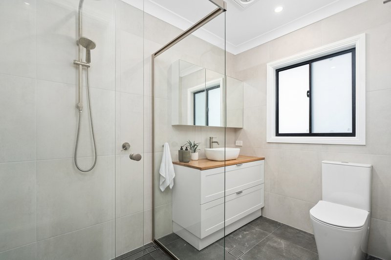 Photo - 60 Windsor Road, Wamberal NSW 2260 - Image 13